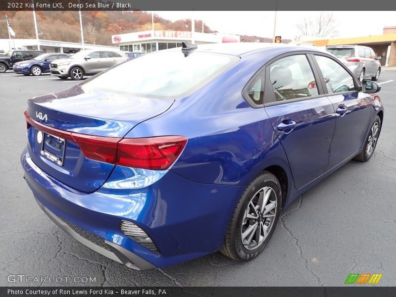 Deep Sea Blue / Black 2022 Kia Forte LXS