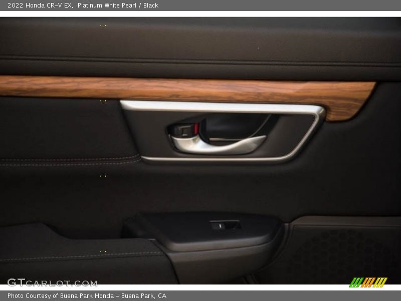 Platinum White Pearl / Black 2022 Honda CR-V EX