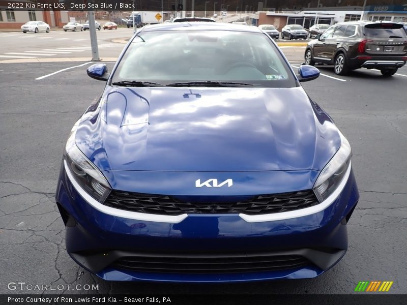 Deep Sea Blue / Black 2022 Kia Forte LXS
