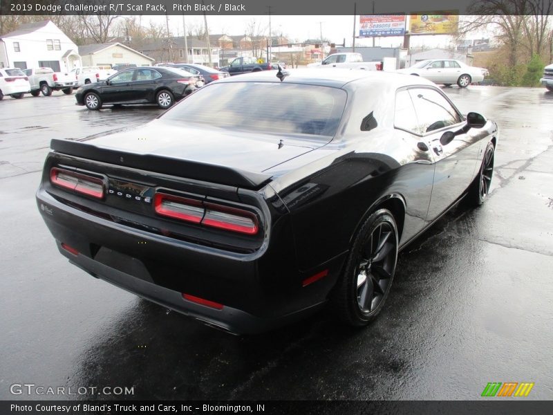 Pitch Black / Black 2019 Dodge Challenger R/T Scat Pack