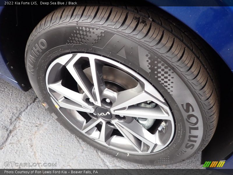 Deep Sea Blue / Black 2022 Kia Forte LXS