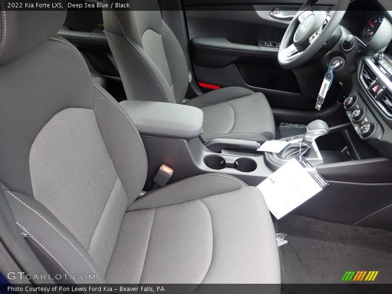 Deep Sea Blue / Black 2022 Kia Forte LXS