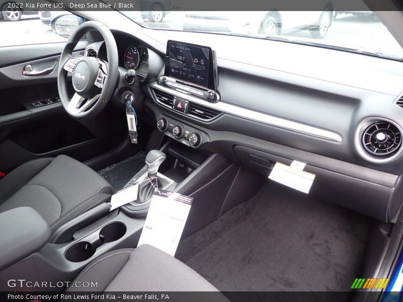Deep Sea Blue / Black 2022 Kia Forte LXS