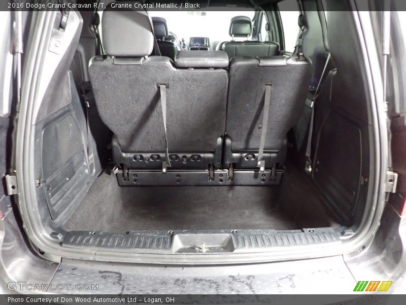 Granite Crystal Metallic / Black 2016 Dodge Grand Caravan R/T