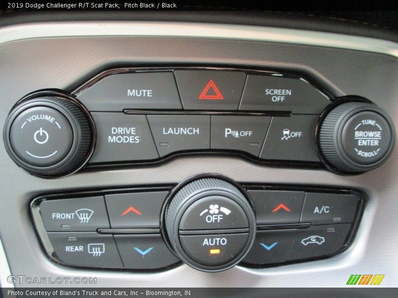 Pitch Black / Black 2019 Dodge Challenger R/T Scat Pack