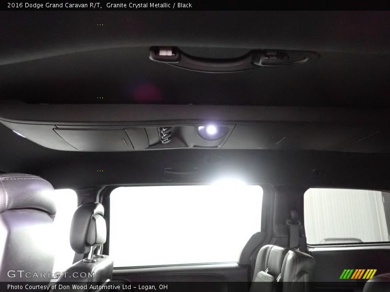 Granite Crystal Metallic / Black 2016 Dodge Grand Caravan R/T