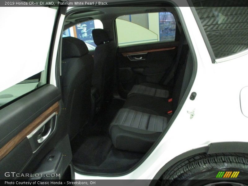 Platinum White Pearl / Black 2019 Honda CR-V EX AWD