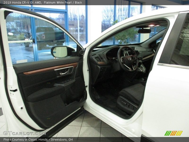 Platinum White Pearl / Black 2019 Honda CR-V EX AWD