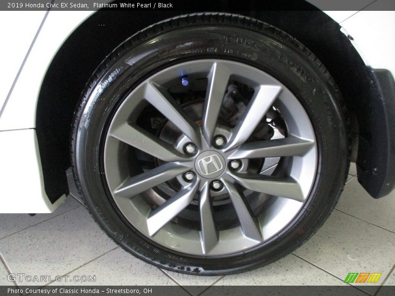 Platinum White Pearl / Black 2019 Honda Civic EX Sedan