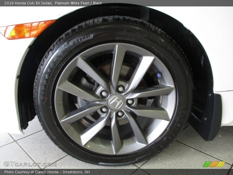 Platinum White Pearl / Black 2019 Honda Civic EX Sedan