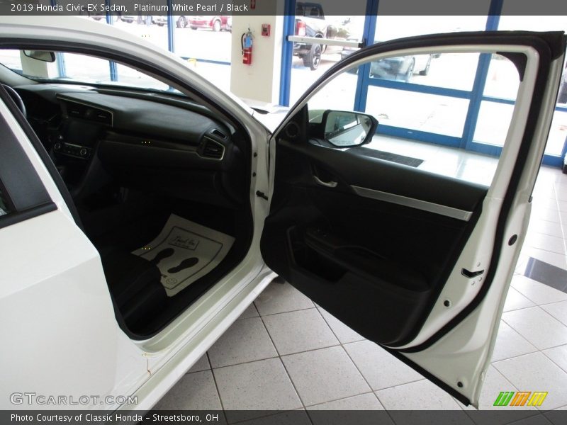 Platinum White Pearl / Black 2019 Honda Civic EX Sedan