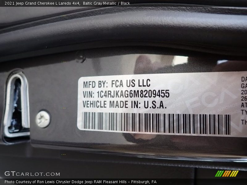 Baltic Gray Metallic / Black 2021 Jeep Grand Cherokee L Laredo 4x4