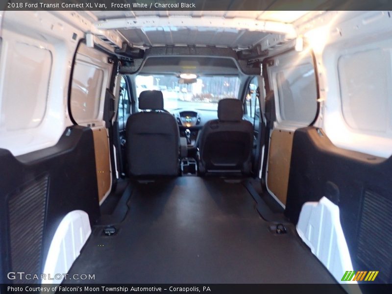 Frozen White / Charcoal Black 2018 Ford Transit Connect XL Van