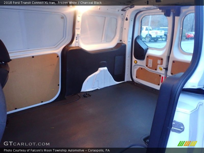 Frozen White / Charcoal Black 2018 Ford Transit Connect XL Van