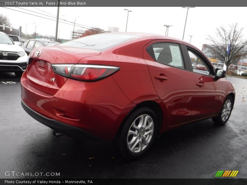 Pulse / Mid-Blue Black 2017 Toyota Yaris iA