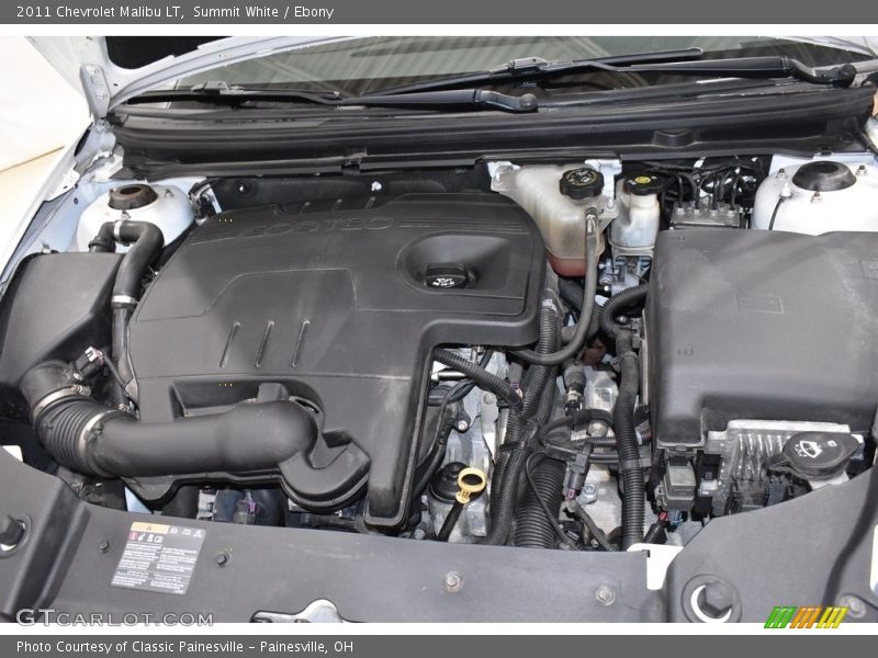 Summit White / Ebony 2011 Chevrolet Malibu LT