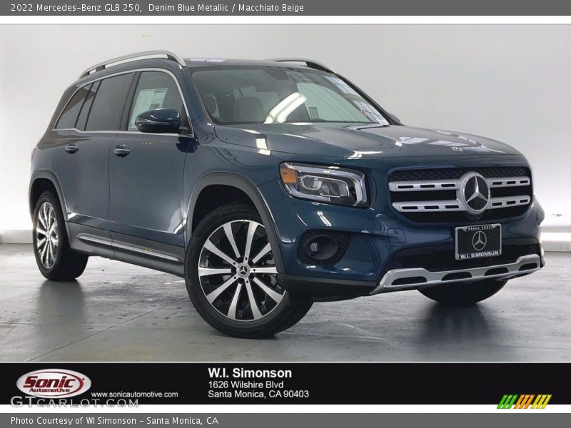Denim Blue Metallic / Macchiato Beige 2022 Mercedes-Benz GLB 250
