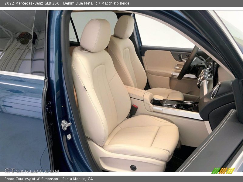  2022 GLB 250 Macchiato Beige Interior