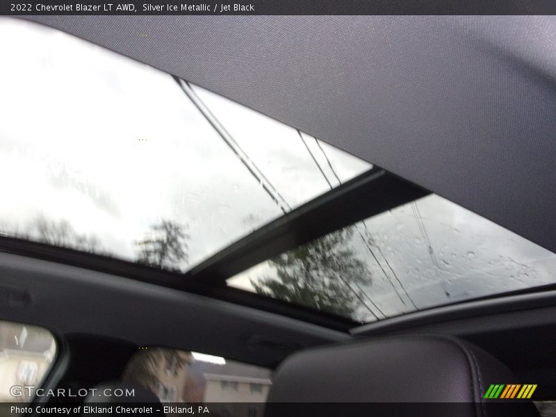 Silver Ice Metallic / Jet Black 2022 Chevrolet Blazer LT AWD
