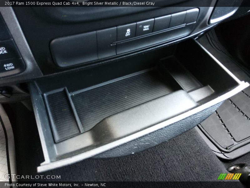 Bright Silver Metallic / Black/Diesel Gray 2017 Ram 1500 Express Quad Cab 4x4