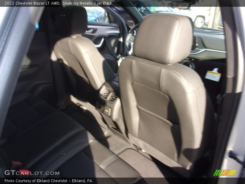 Silver Ice Metallic / Jet Black 2022 Chevrolet Blazer LT AWD