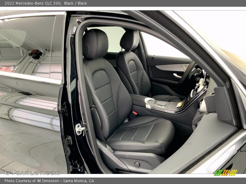 Black / Black 2022 Mercedes-Benz GLC 300