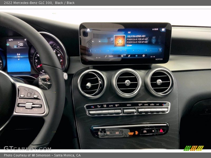 Black / Black 2022 Mercedes-Benz GLC 300