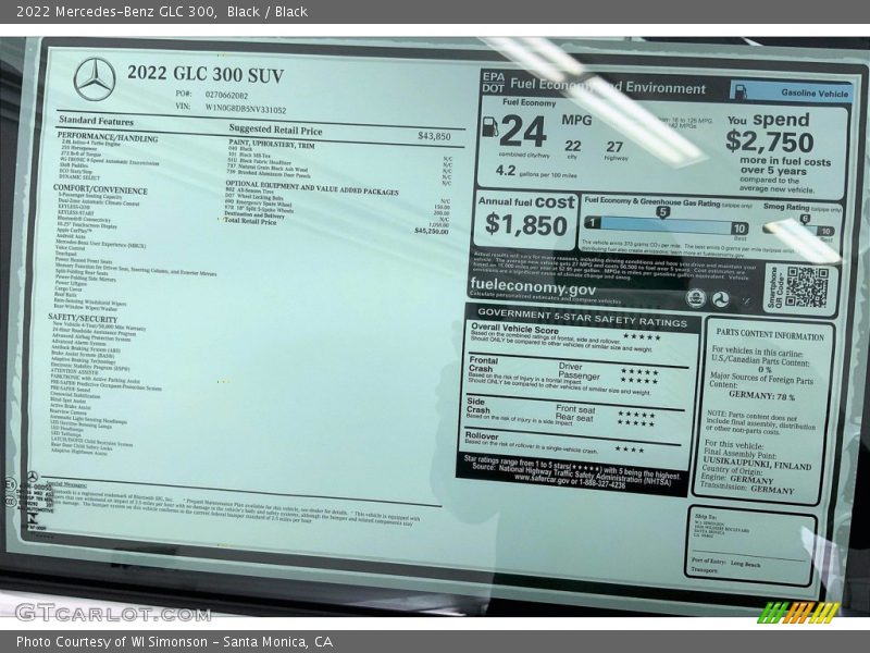 Black / Black 2022 Mercedes-Benz GLC 300