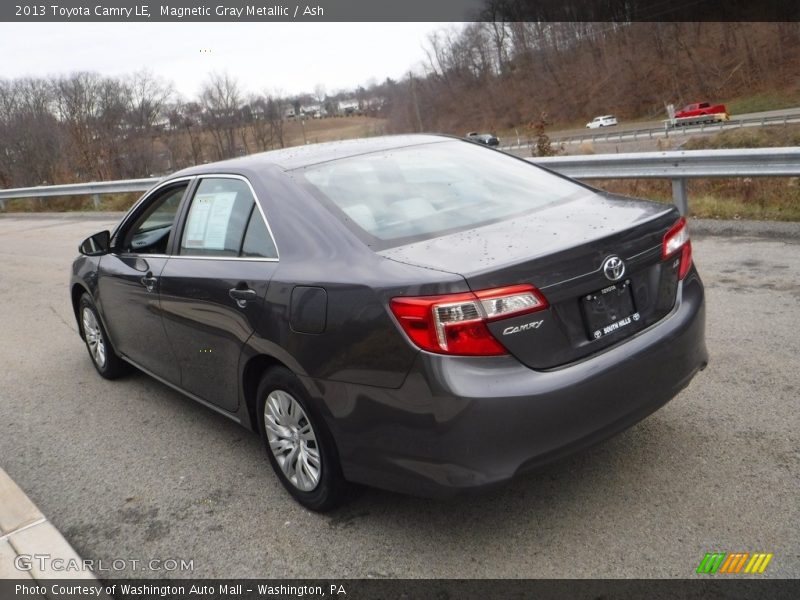 Magnetic Gray Metallic / Ash 2013 Toyota Camry LE