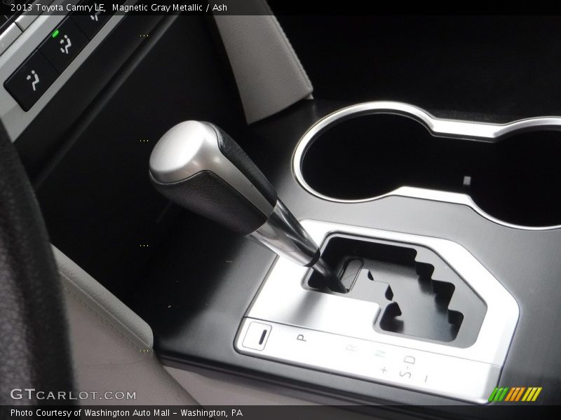 Magnetic Gray Metallic / Ash 2013 Toyota Camry LE