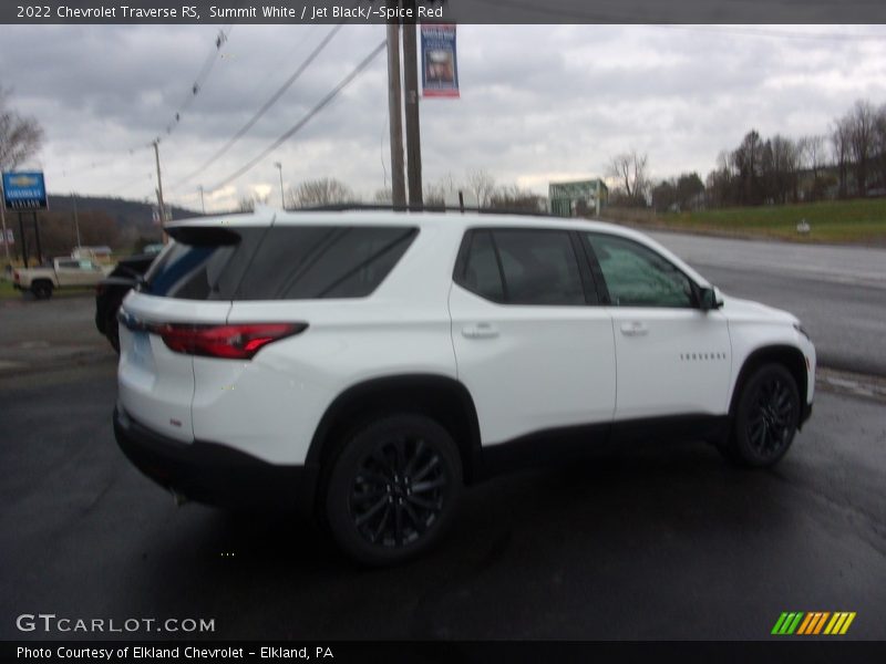 Summit White / Jet Black/­Spice Red 2022 Chevrolet Traverse RS