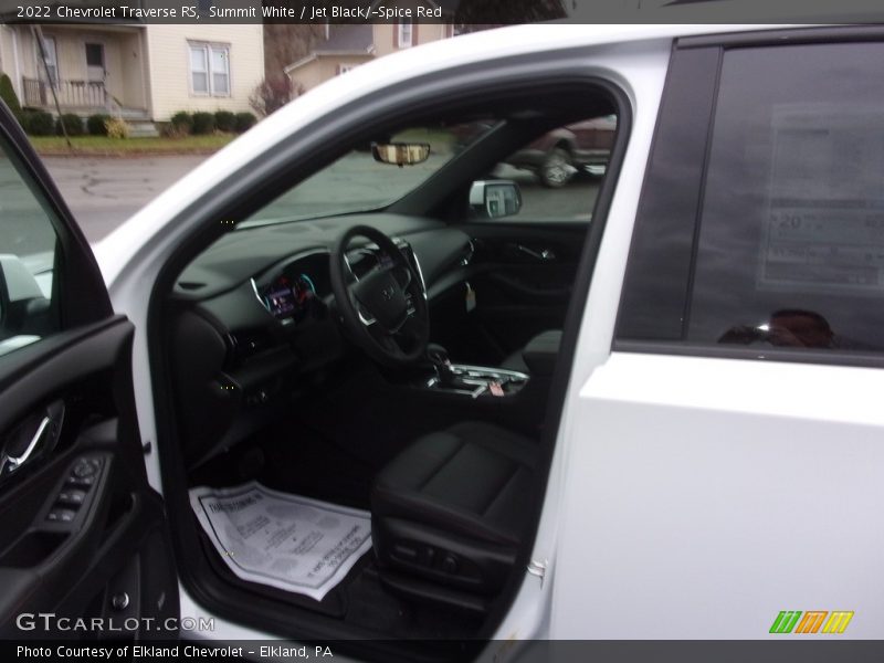 Summit White / Jet Black/­Spice Red 2022 Chevrolet Traverse RS