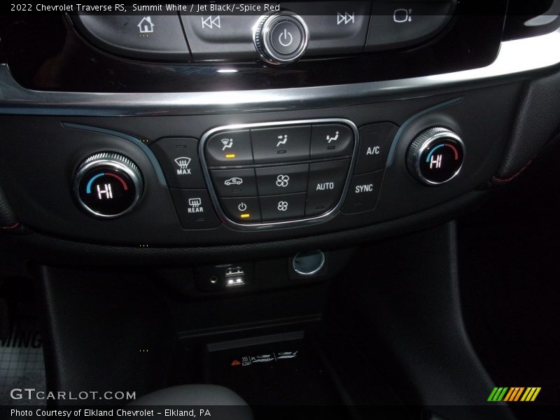 Summit White / Jet Black/­Spice Red 2022 Chevrolet Traverse RS