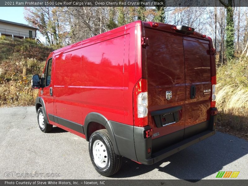 Deep Cherry Red Crystal Pearl / Black 2021 Ram ProMaster 1500 Low Roof Cargo Van