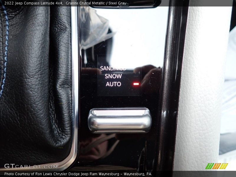 Granite Crystal Metallic / Steel Gray 2022 Jeep Compass Latitude 4x4