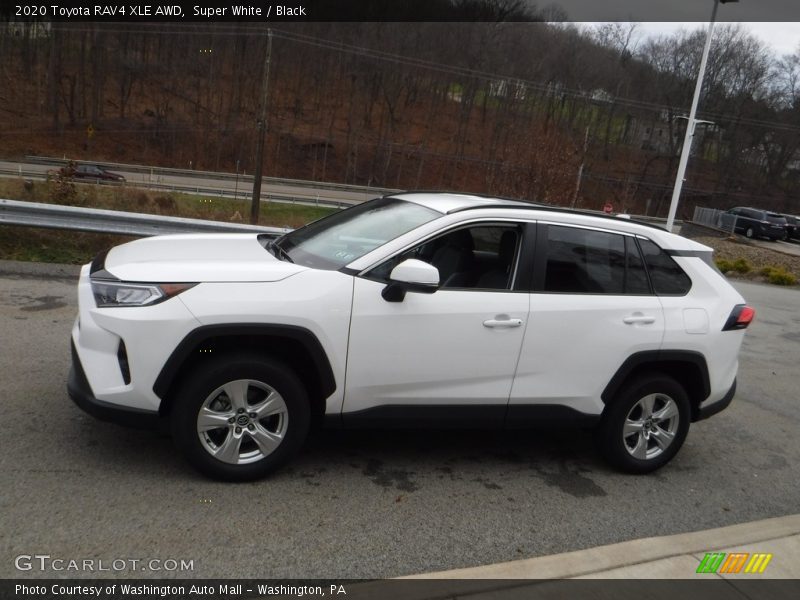 Super White / Black 2020 Toyota RAV4 XLE AWD