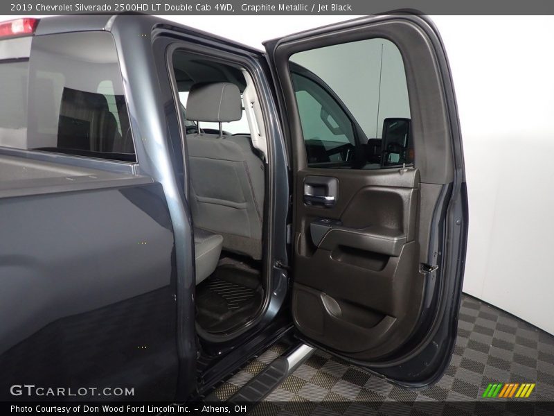 Graphite Metallic / Jet Black 2019 Chevrolet Silverado 2500HD LT Double Cab 4WD