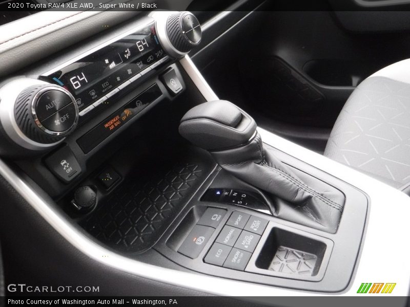 Super White / Black 2020 Toyota RAV4 XLE AWD