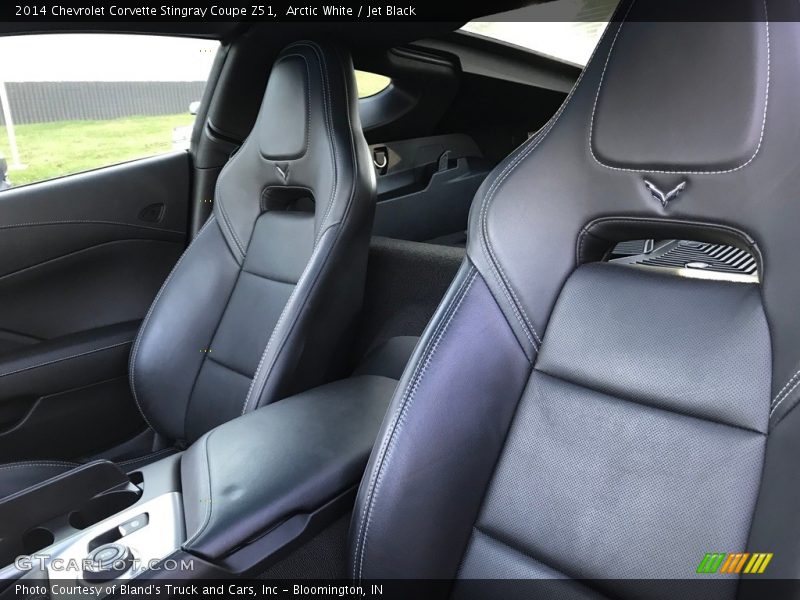 Arctic White / Jet Black 2014 Chevrolet Corvette Stingray Coupe Z51