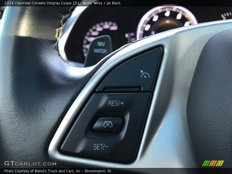 Arctic White / Jet Black 2014 Chevrolet Corvette Stingray Coupe Z51