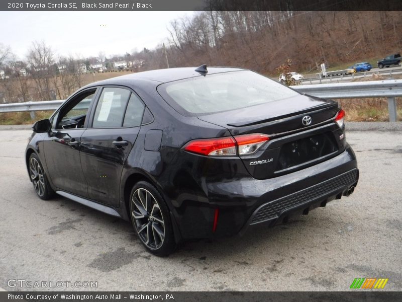Black Sand Pearl / Black 2020 Toyota Corolla SE