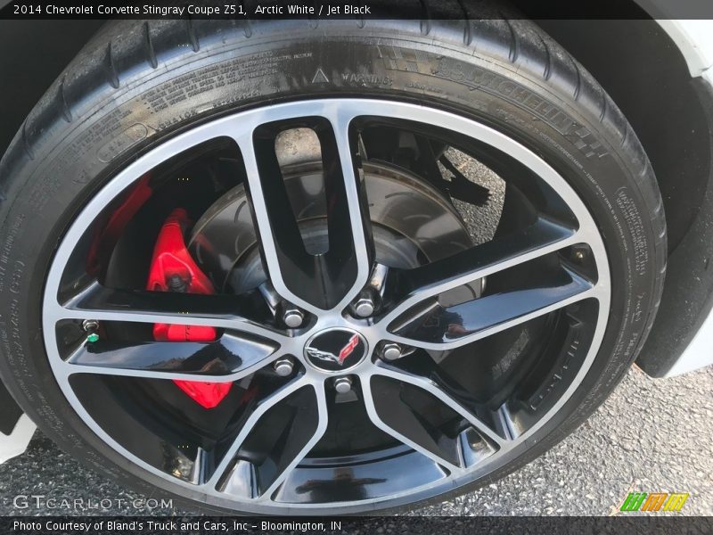 Arctic White / Jet Black 2014 Chevrolet Corvette Stingray Coupe Z51