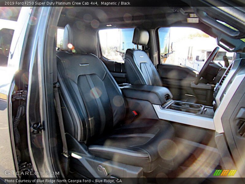 Magnetic / Black 2019 Ford F250 Super Duty Platinum Crew Cab 4x4