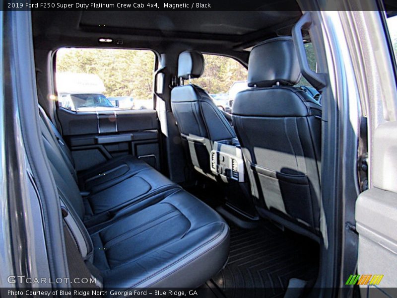Magnetic / Black 2019 Ford F250 Super Duty Platinum Crew Cab 4x4