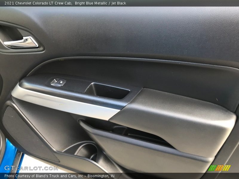 Bright Blue Metallic / Jet Black 2021 Chevrolet Colorado LT Crew Cab