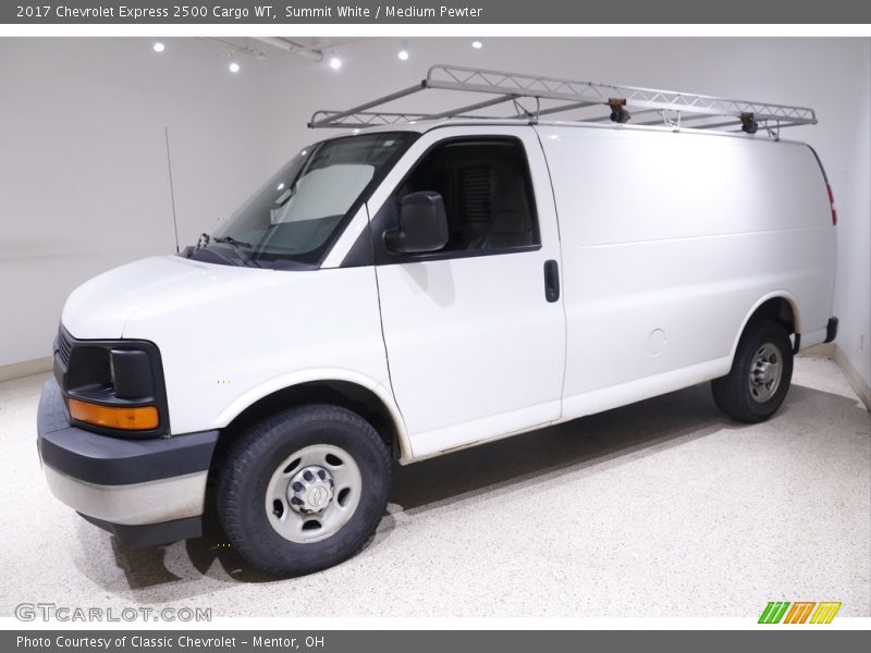 Front 3/4 View of 2017 Express 2500 Cargo WT