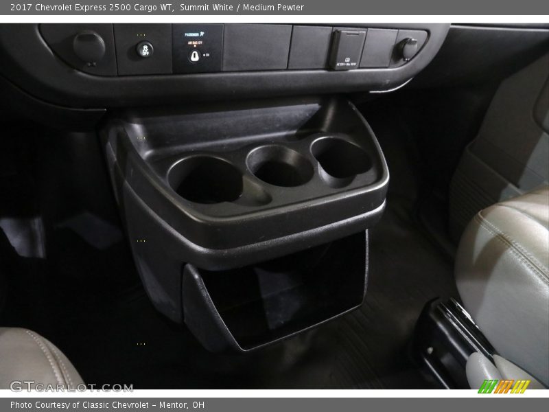 Summit White / Medium Pewter 2017 Chevrolet Express 2500 Cargo WT