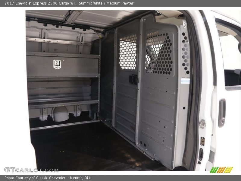 Summit White / Medium Pewter 2017 Chevrolet Express 2500 Cargo WT