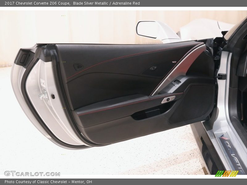 Blade Silver Metallic / Adrenaline Red 2017 Chevrolet Corvette Z06 Coupe