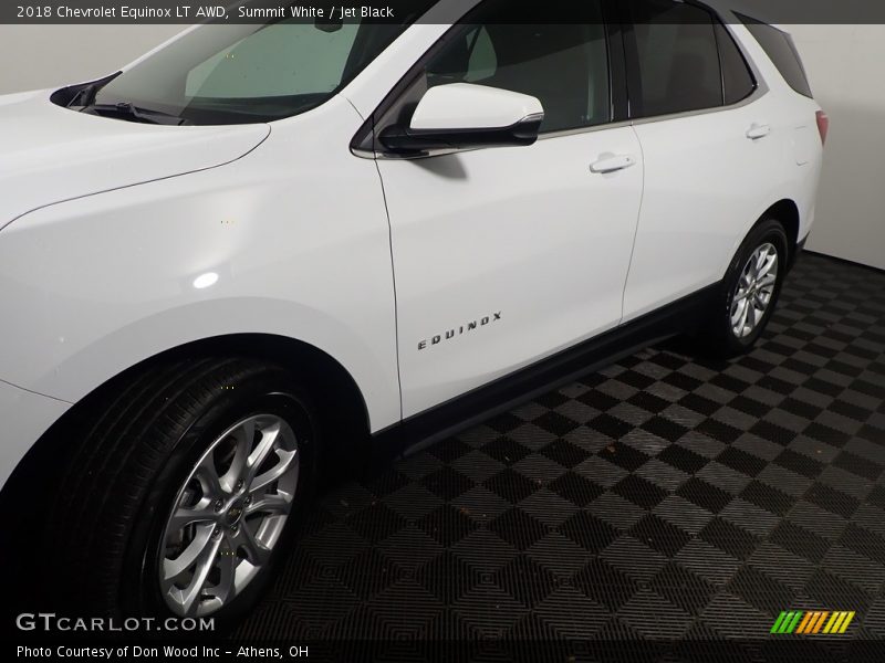 Summit White / Jet Black 2018 Chevrolet Equinox LT AWD